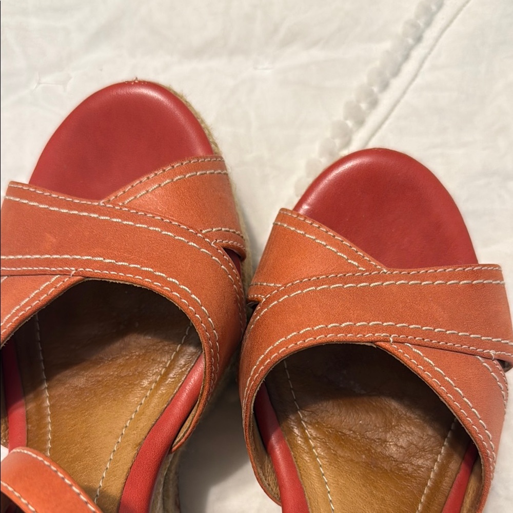 Clarks Women's Leather Sandals - Picture 7 of 7